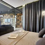 Gagarin Plaza Luxury Sea View * Odessa