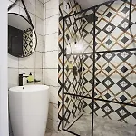 Gagarin Plaza Luxury Sea View Appartamento *