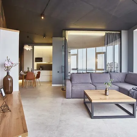 Апартаменты Gagarin Plaza Luxury Sea View *