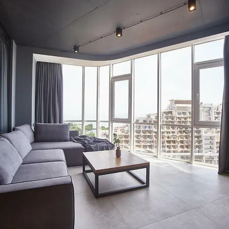 Gagarin Plaza Luxury Sea View Апартаменты *