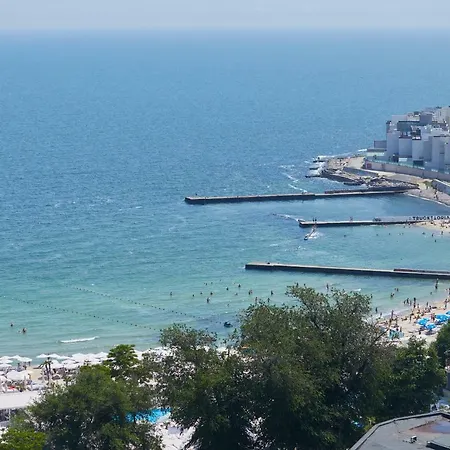Gagarin Plaza Luxury Sea View *