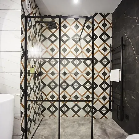 Gagarin Plaza Luxury Sea View