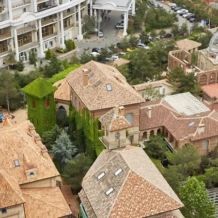 Gagarin Plaza Luxury Sea View