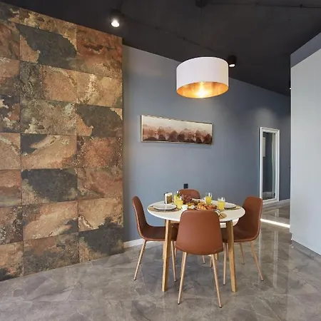 Апартаменты Gagarin Plaza Luxury Sea View