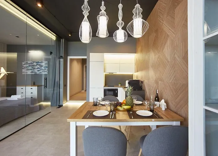 Gagarin Plaza Luxury Sea View