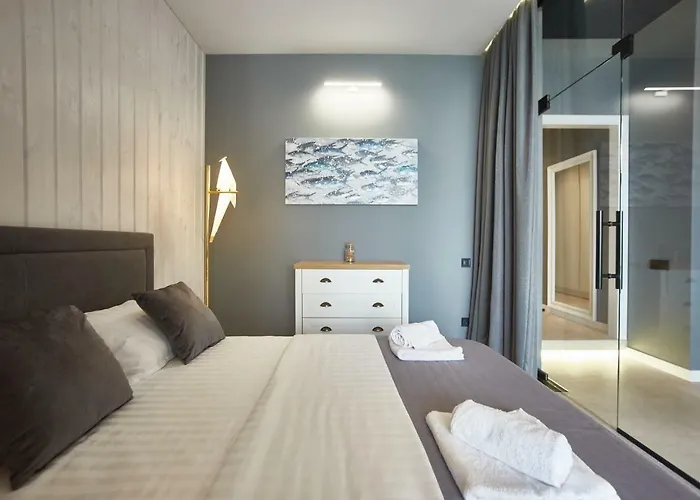 Gagarin Plaza Luxury Sea View Odesa