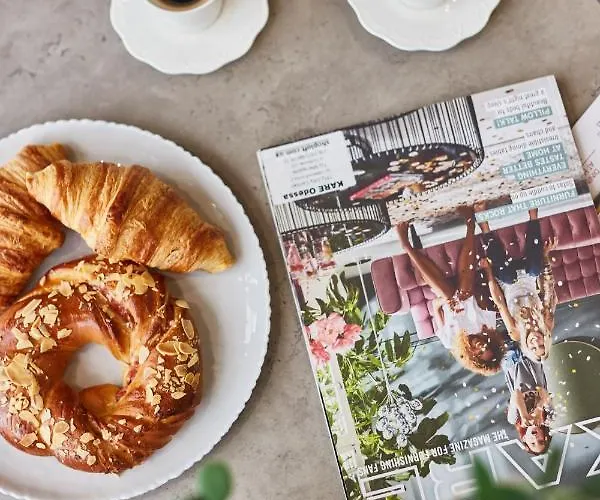 Apartment Gagarin Plaza Luxury Sea View