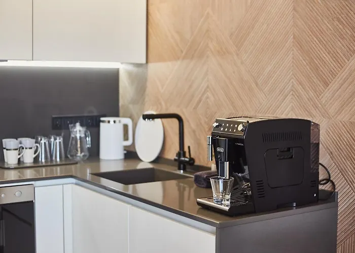 Gagarin Plaza Luxury Sea View Apartment *