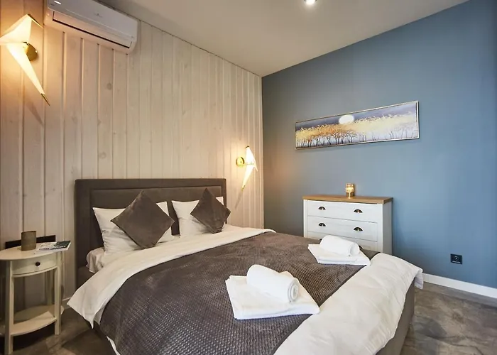 Gagarin Plaza Luxury Sea View *