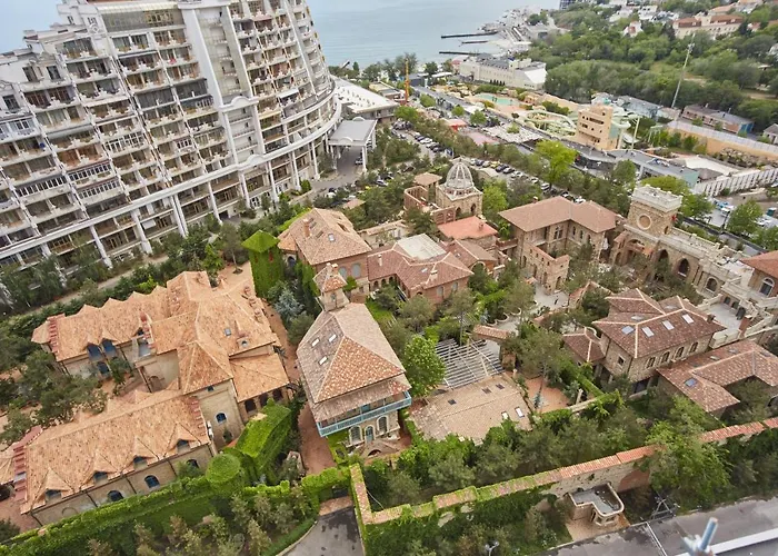 Gagarin Plaza Luxury Sea View 아파트