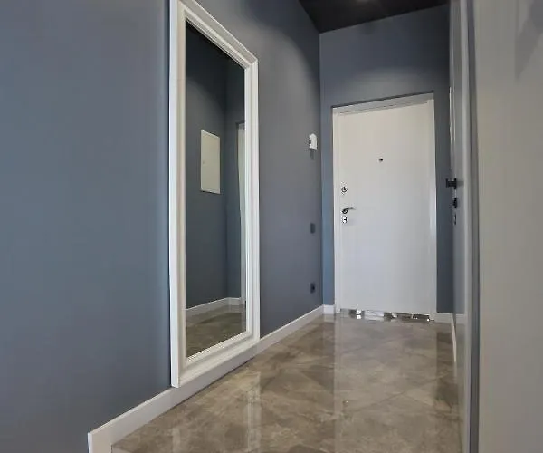 Gagarin Plaza Luxury Sea View