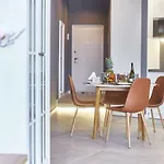 Gagarin Plaza Luxury Sea View Appartement *
