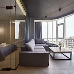 Gagarin Plaza Luxury Sea View Appartement *