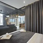 Appartement Gagarin Plaza Luxury Sea View