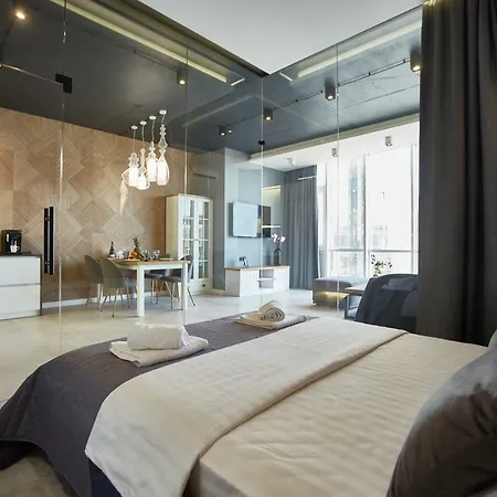 公寓 Gagarin Plaza Luxury Sea View *
