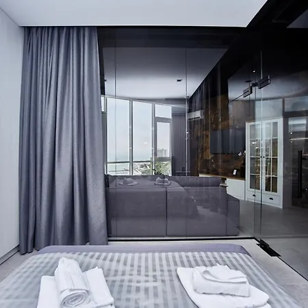 Gagarin Plaza Luxury Sea View * Одеса