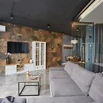 Gagarin Plaza Luxury Sea View Appartement *